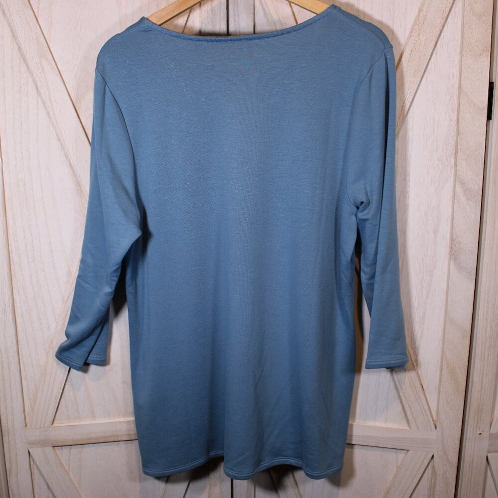 Chico’s Blue Lightweight Top Size 2 - Picture 2 of 5